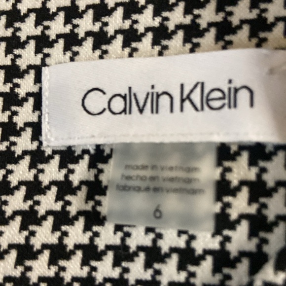 Calvin Klein Black and White houndstooth Sleeveless Sheath Dress - Picture 16 of 16